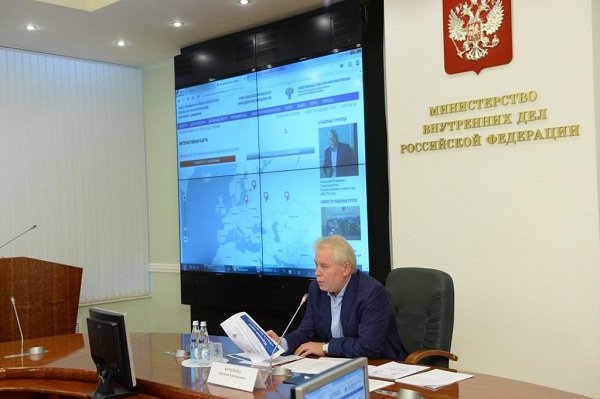 Общественный совет при МВД России обсудил вопросы безопасности дорожного движения